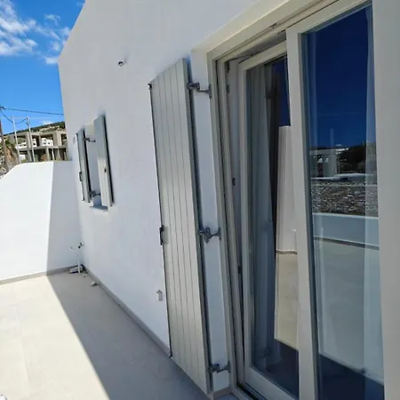 Sarakiniko Nea Cryssi Akti